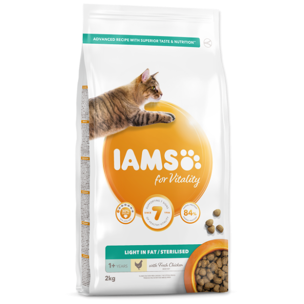 IAMS for Vitality Weight Control Cat Food with Fresh Chicken 2kg